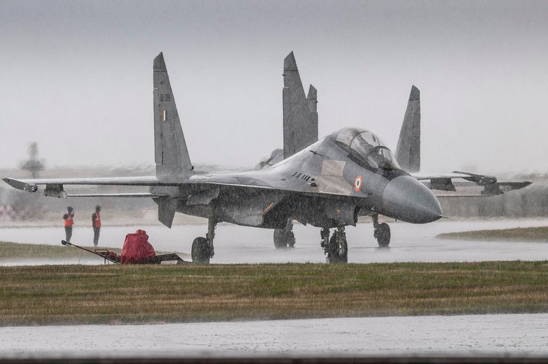 Illustration for article titled Photos: India's Su-30MKI Flankers Sparred With Royal Air Force Typhoons